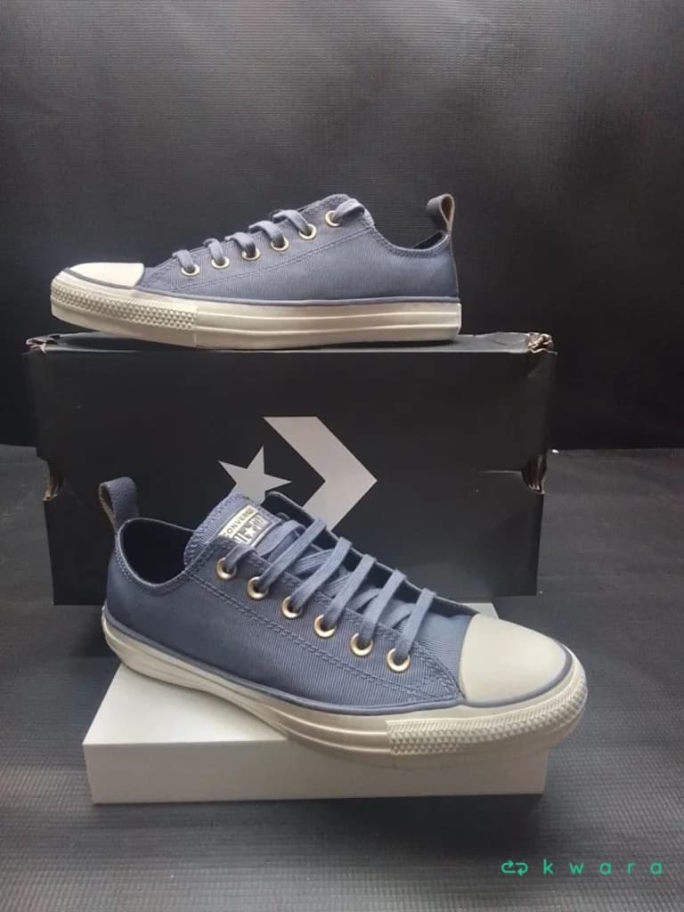 Aprox. 103 Itens - Como: Tênis New Balance, Luiza Barcelos, Adidas Originals, entre outros - AVA VEN CAL 105 - foto 8