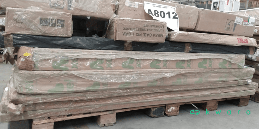Aprox 174 Produtos: TV's, Refrigeradores, Sofás, Camas, Armários, Racks, Painéis, Guarda-Roupas e Outros - foto 12