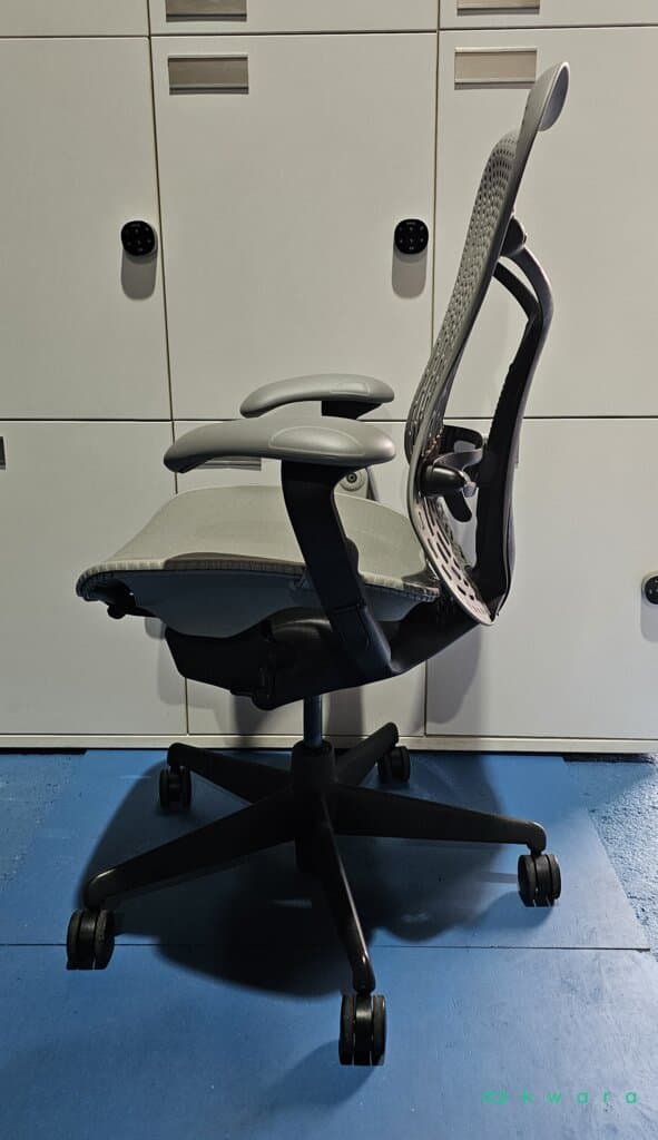 Cadeira Herman Miller Mirra - foto 4