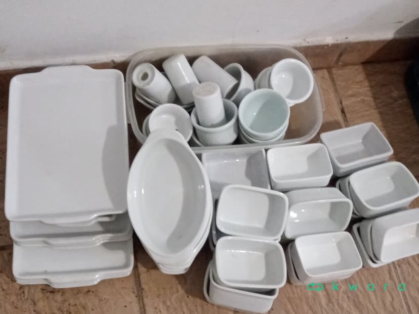 Bandejas, Potes e Saleiros  - Aprox. 40 Pçs - foto 2