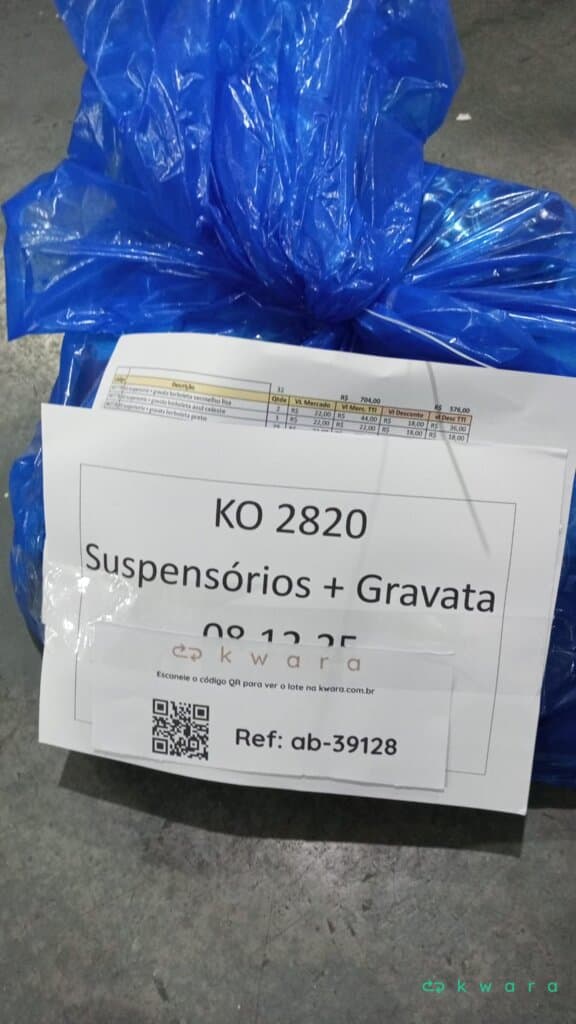Aprox. 32 kits suspensórios+gravatas diversas  - KO2820 - Saldo A - foto 3
