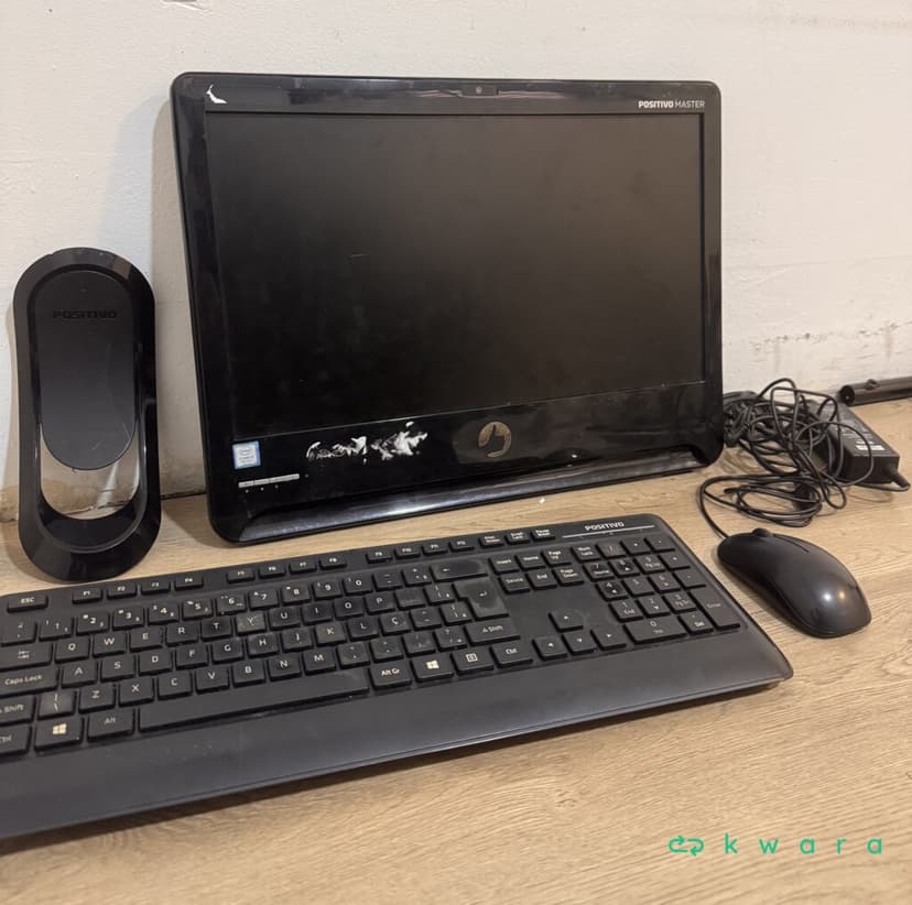 Computador All-in-One Positivo Master A2100 / Processador Intel Core i3 / Tela de 18,5" polegadas / Teclado e Mouse - foto 3