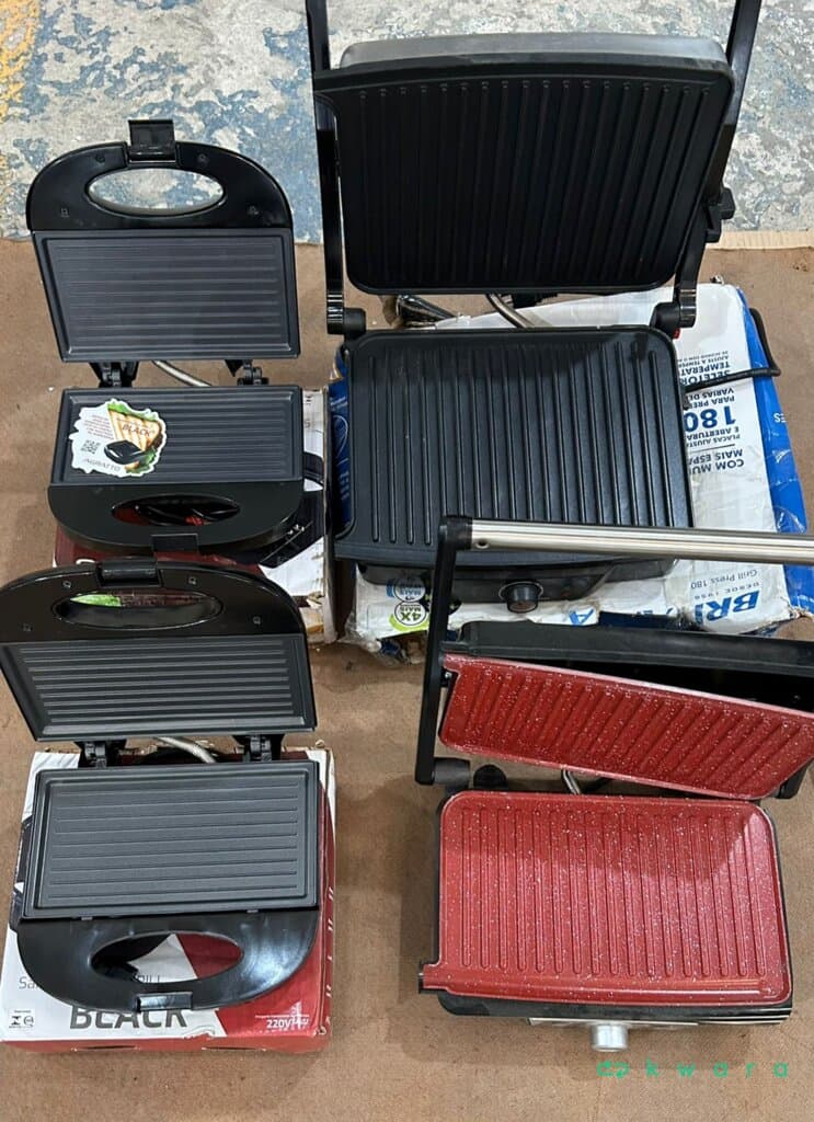 4 itens - sanduicheira/grill diversos - saldo c - m1203 - foto 1