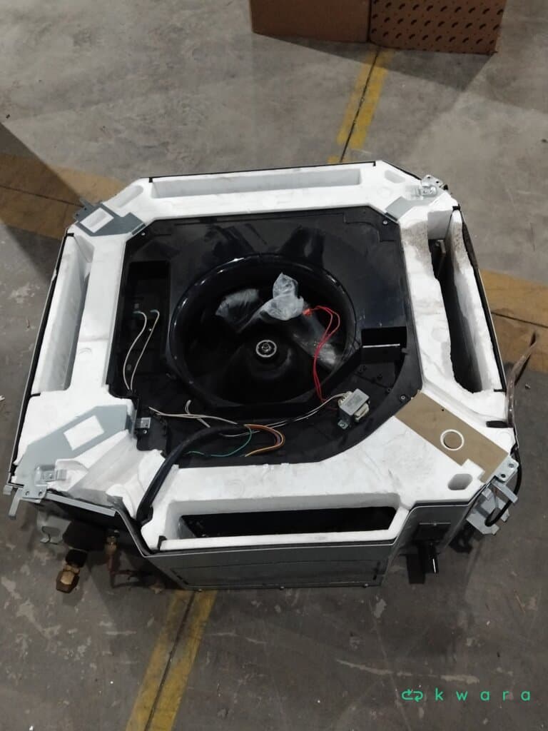 Condicionador de Ar Cassete Inverter Unidade Interna - foto 1