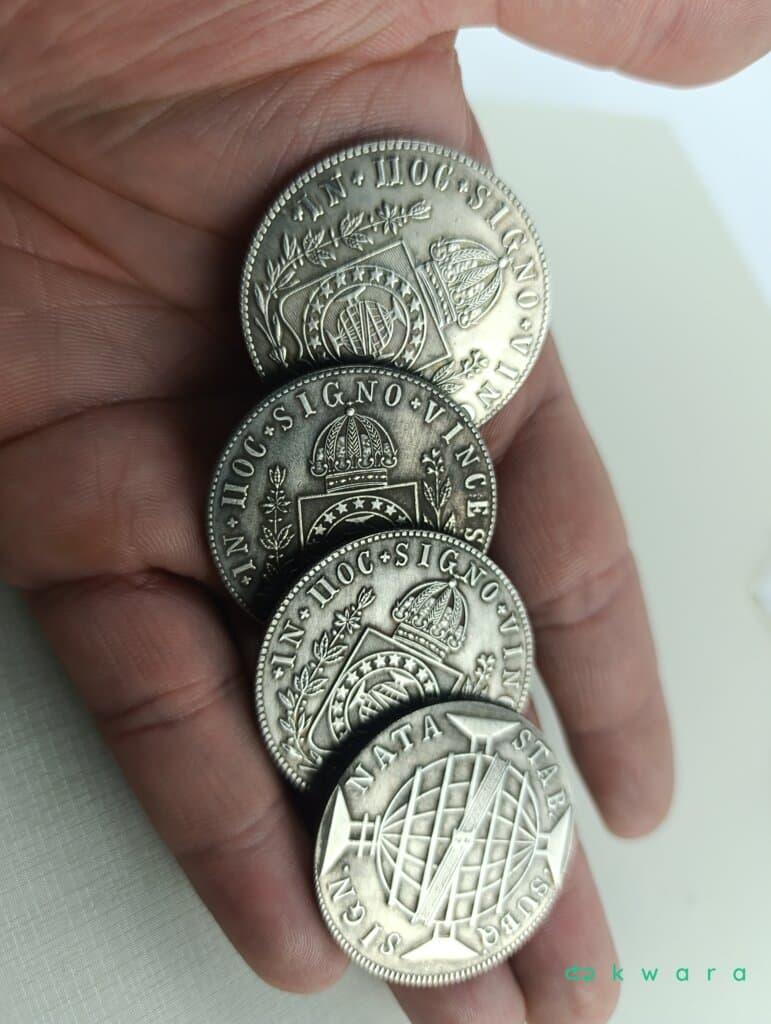 4 Moedas de réis grandes - foto 3