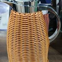 Garrafa térmica com rattan plástico 1,5l - Saldo B - KV5770 - foto 1