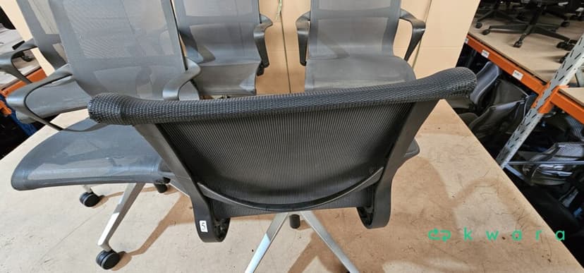 7 Cadeiras Herman Miller Setu - foto 3