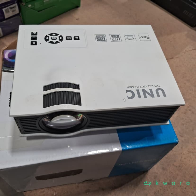 Aprox. 20 itens: Switch, calculadoras, câmeras, fonte de alimentação, carregador e rádios - foto 21