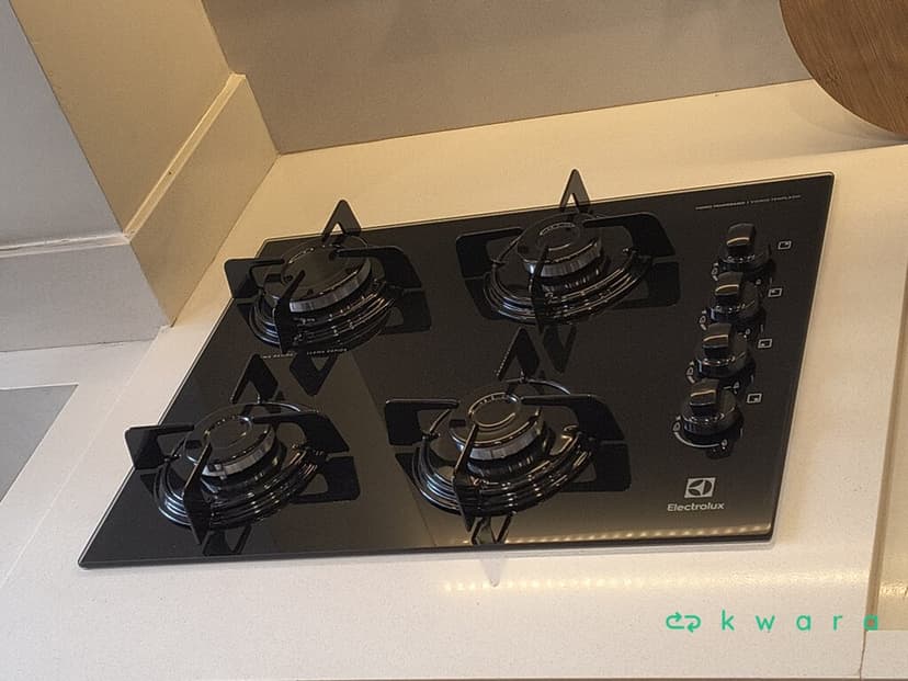 Cooktop Electrolux 4 bocas mod.KE4GP 127/220v. - foto 1
