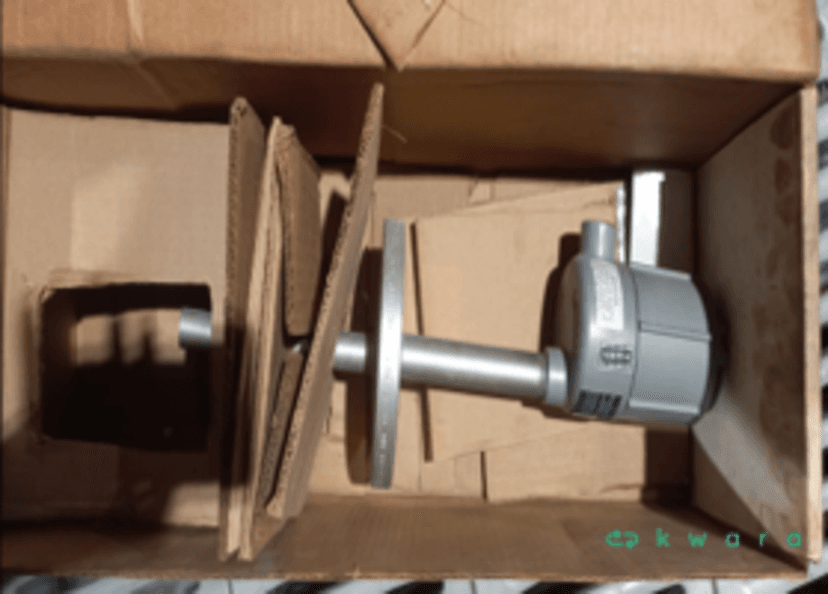 APROX. 8 ITENS: ROSEMOUNT-SLS0310204 ,  ROTÂMETRO 100 PSIG 1 1/2" 280~2800L/MIN ,  ROTÂMETRO 10BAR 1/4" 5,2~52NL/MIN ,  ROTÂMETRO 10BAR 2" 240~2400NL/MIN ,  ROTÂMETRO 2PSIG 1/2" 65~650NL/MIN ,  ROTÂMETRO 3KGF/CM² 1/2" 1,6~16NL/MIN ,  ROTÂMETRO 60PSI 1" 2,08~20,80NL/MIN ,  ROTÂMETRO 60PSI 1" 6,4~64NL/MIN - foto 1