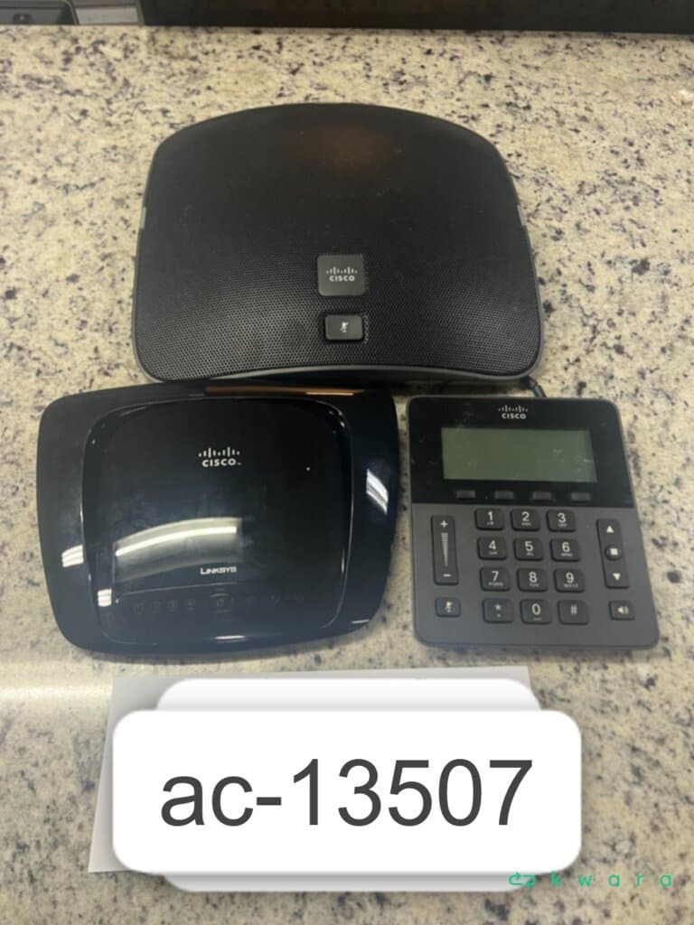 Cisco uc phone cp-8831 + Cisco wireless n broadband router - foto 1