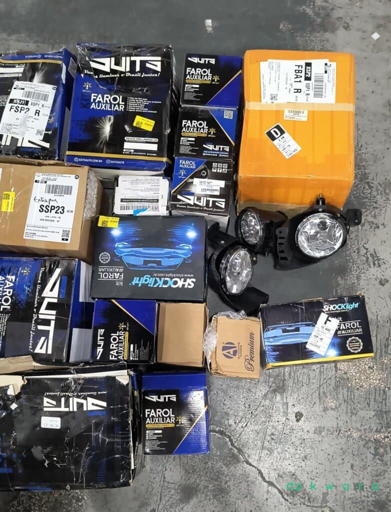 Aprox. 15 faróis de milha automotivos diversos  - KLM2915 - Saldo B - foto 2