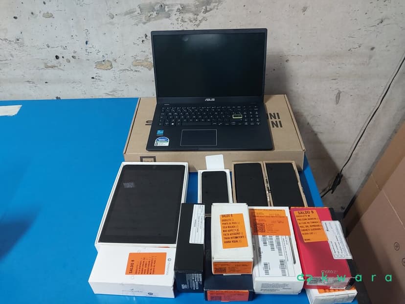 Aprox. 13 itens: Smartphones Apple e Samsung, Notebooks Asus e Tablets Demo - foto 3