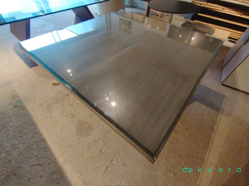 Mesa Breton com base madeira demolição e tampo de vidro bisote 30mm - foto 1