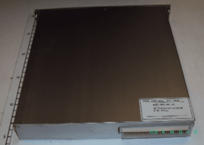 APROX. 11 ITENS: PLACA PROCESSAMENTO SECURITON-SCP3000A ,  PLACA PU AMARELA 500 X 500 X 5 MM ,  PLACA SAÍDA DIG 718552 TÉCHNE ,  PLACA SAÍDA Z 953 TÉCHNE ,  PLACA VELOC K09642-1 - foto 4