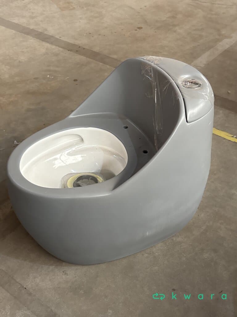 Vaso Sanitário Monobloco com Caixa Acoplada Titanita - foto 1