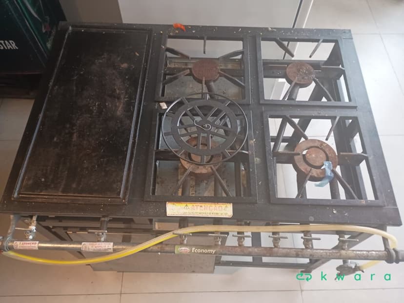 Fogão Industrial com Chapa e Forno Cristal Aço Economy - foto 1