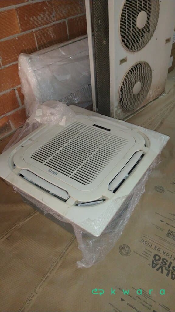 Ar Condicionado Piso Teto com Condensadora Elgin - foto 1