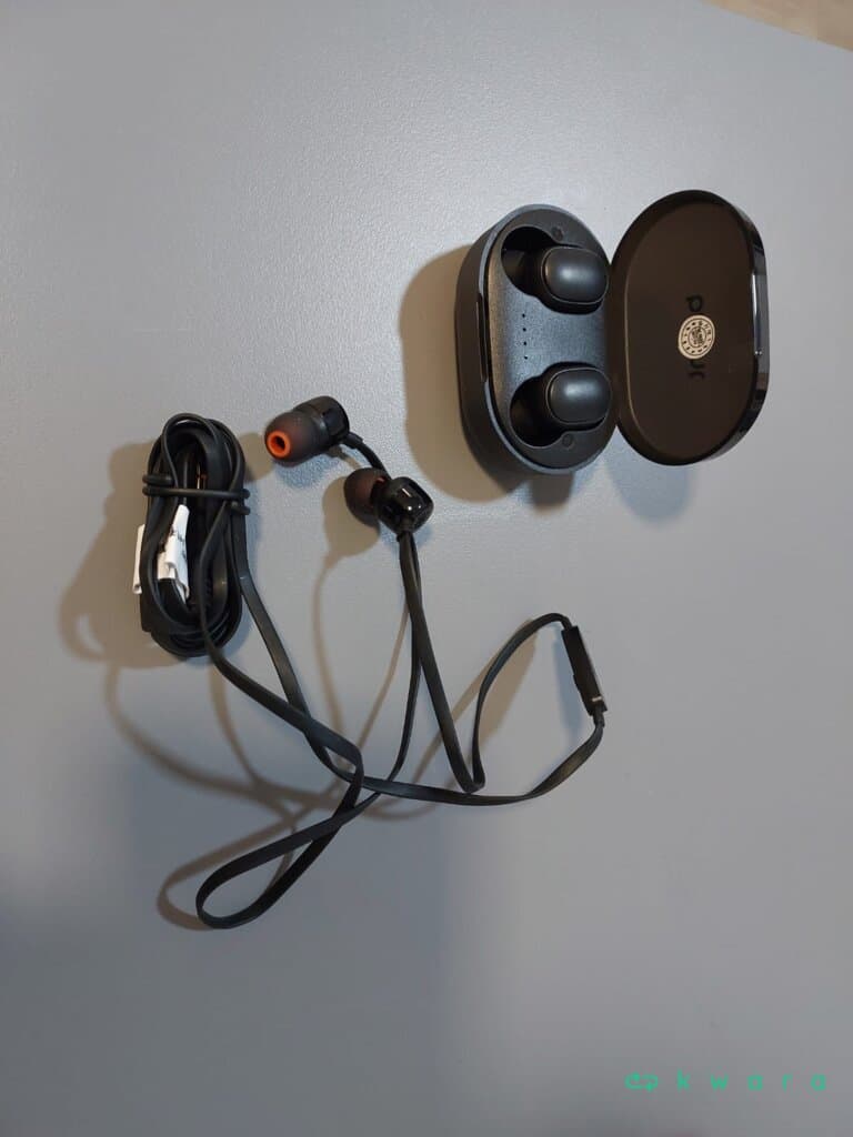 Aprox. 13 Itens Eletrônicos - Tablet, Iphone, babá, alexa e outros itens - foto 8