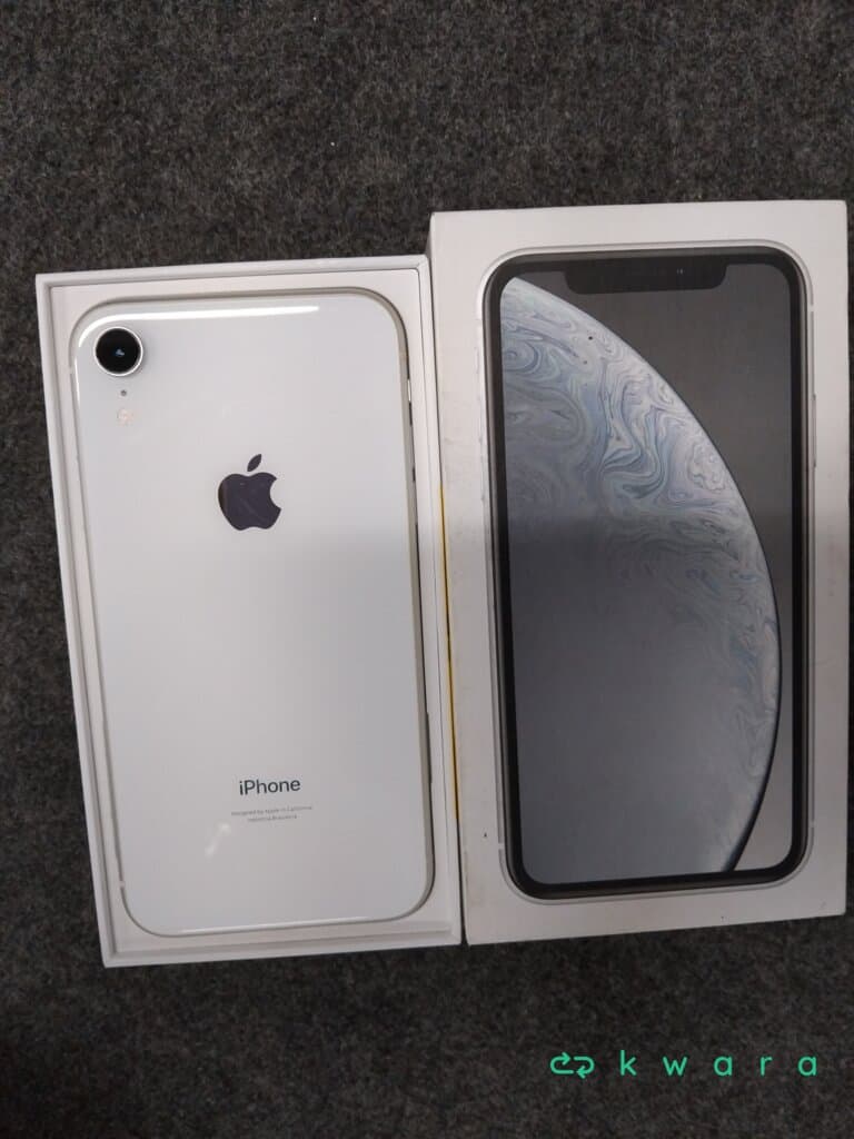 Aprox 42 Itens: Smartphones Motorola e Apple, Baba Eletrônica e acessórios - foto 1