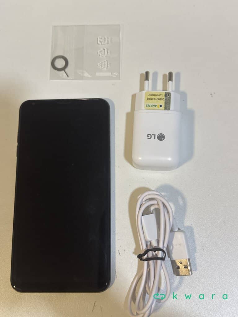 Smartphone LG V35+ Tela 6" - foto 1