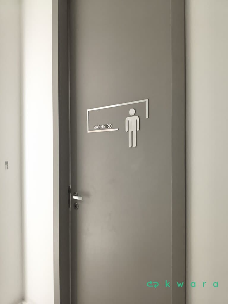 Porta (não inclui mola) - foto 1