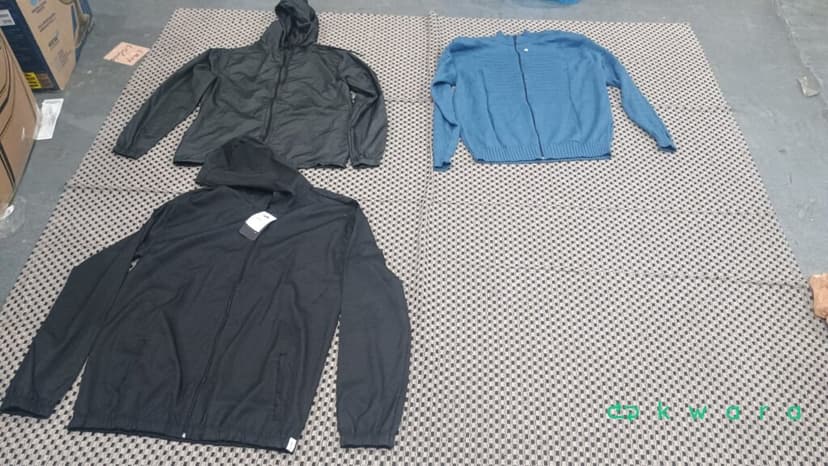 8 Blusas de frio diversas - KO5161 - Saldo A - foto 1