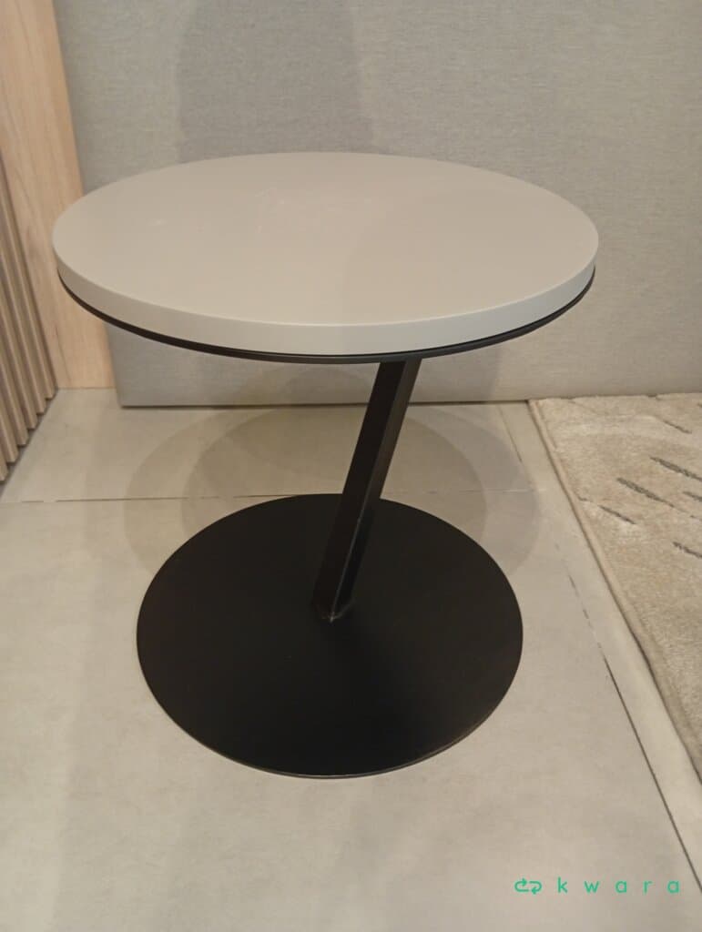 Mesa de canto - foto 1