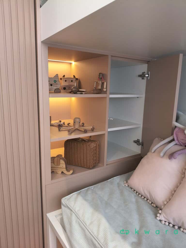 Beliche e armário com 3 portas (não inclui colchão e jogos de cama) - foto 4