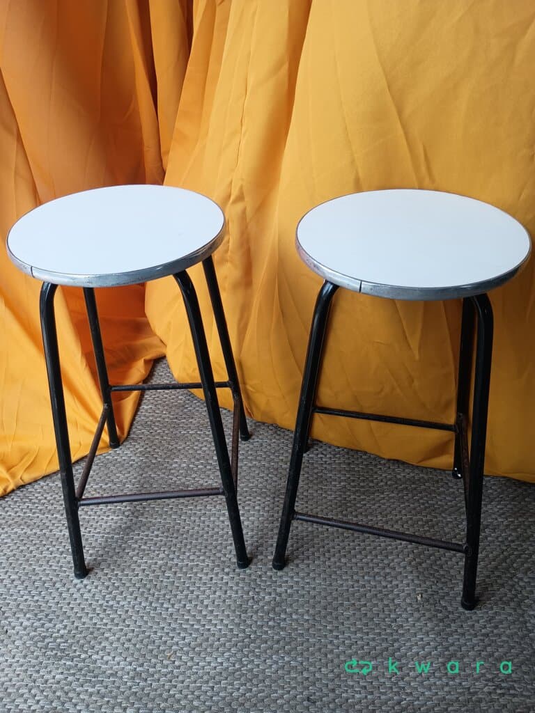 2 Banquetas - foto 1