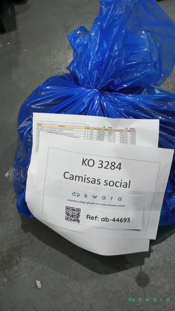 Aprox. 12 Camisas Sociais diversas - Saldo A - KO3284 - foto 4