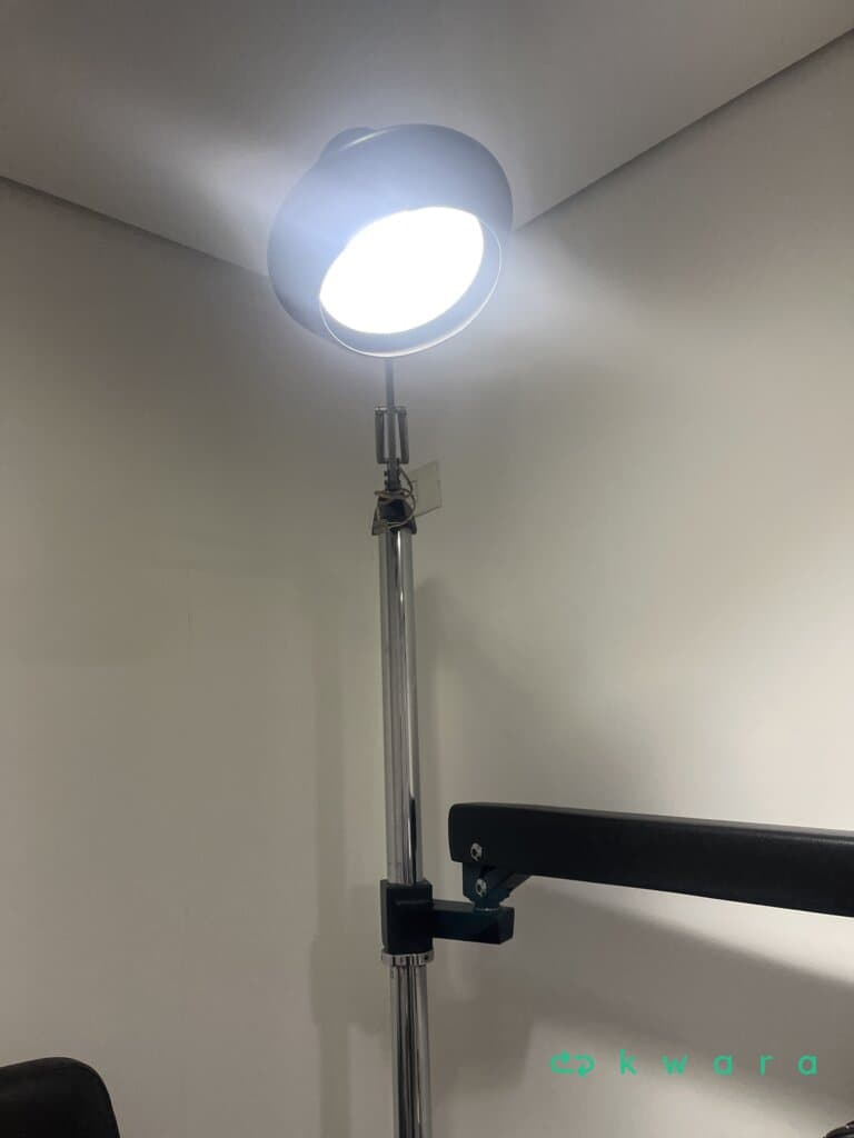Cadeira automática consultório e coluna Oftamic - foto 6
