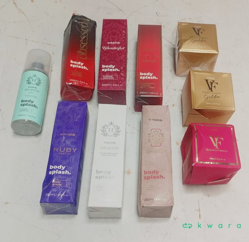 Aprox. 150 itens: cosméticos e produtos de limpeza (shampoo Wella 1l, shampoo uso obrigatório Truss 300ml, shampoo Vital Nutrition Keune 300ml) - foto 1