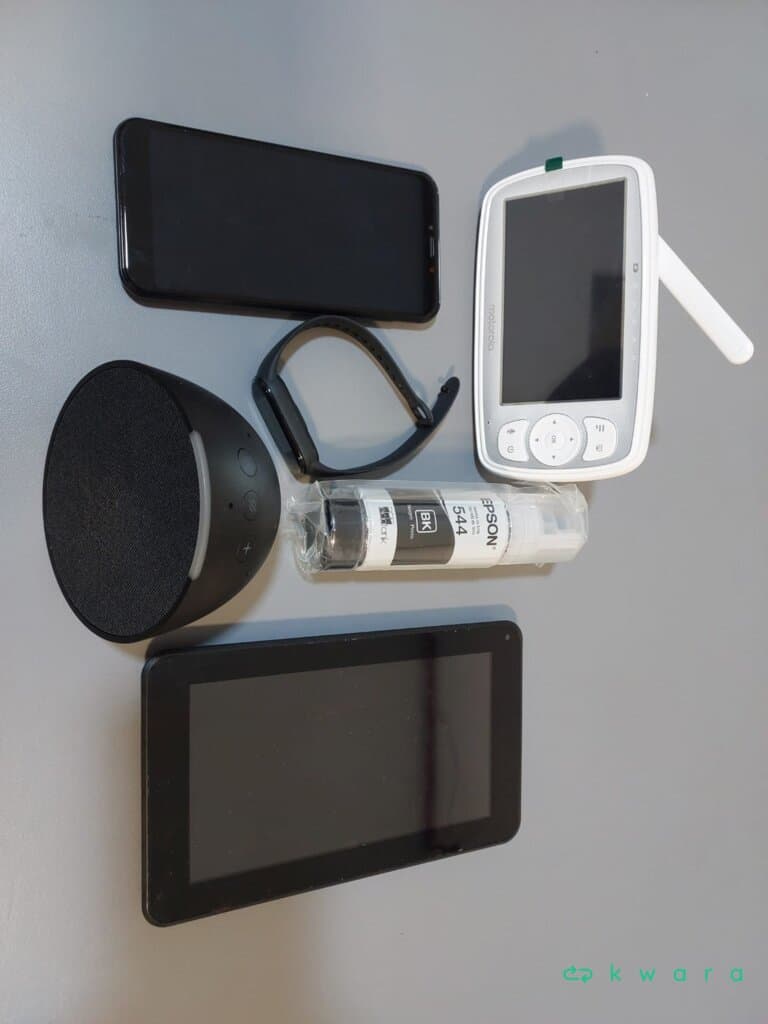 Aprox. 13 Itens Eletrônicos - Tablet, Iphone, babá, alexa e outros itens - foto 4