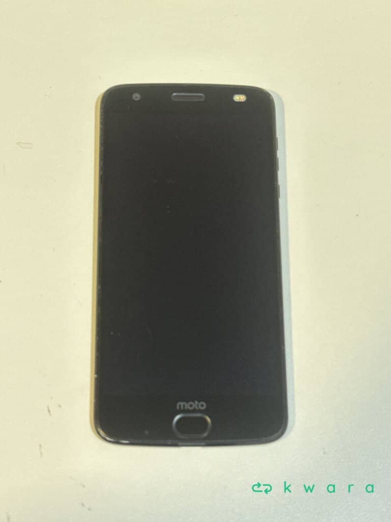 Celular Motorola Moto Z2 - Tela 5,5" - foto 1