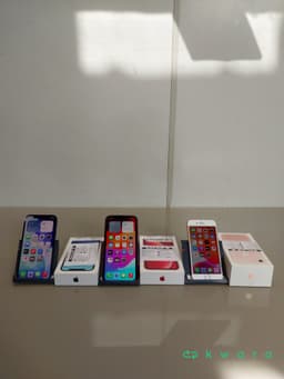 Aprox 54 Itens: Smartphones Samsung, Motorola, Apple e Infinix com variados modelos - foto 1