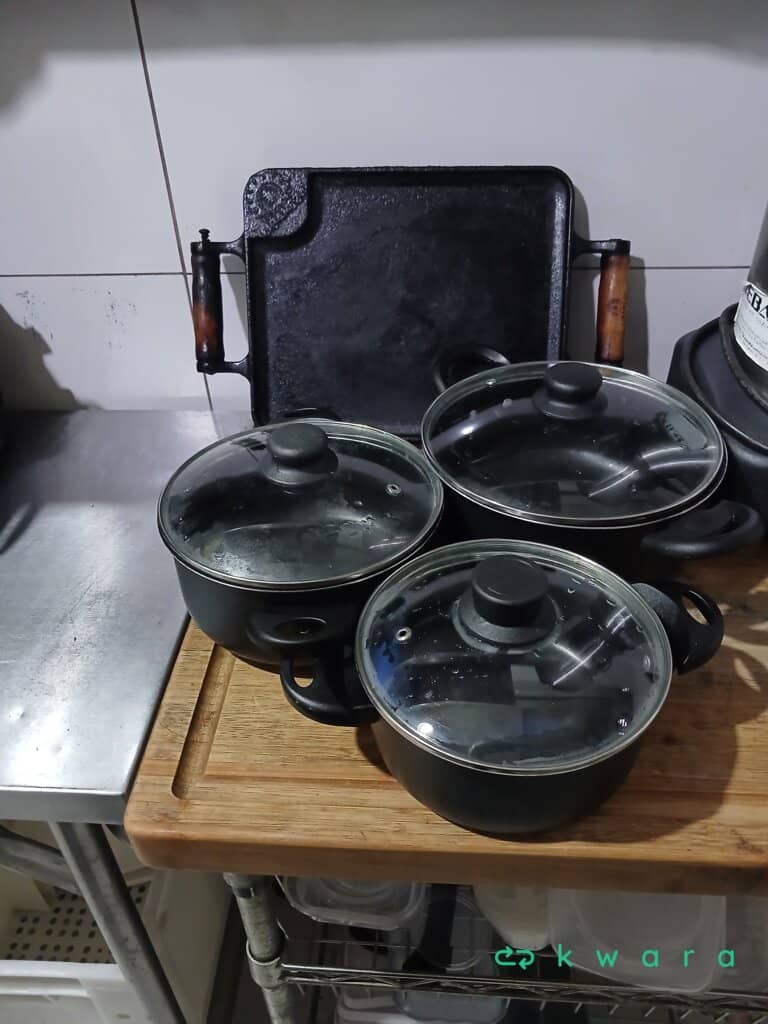 3 Panelas de alumínio e 1 Chapa de Ferro - foto 1