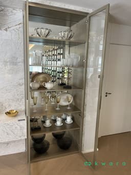 Cristaleira com 2 portas (não inclui decoração) - foto 2