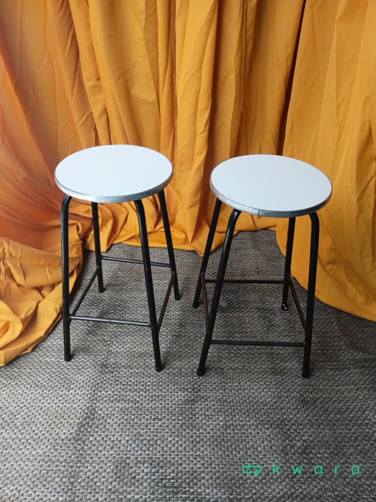 2 Banquetas - foto 1