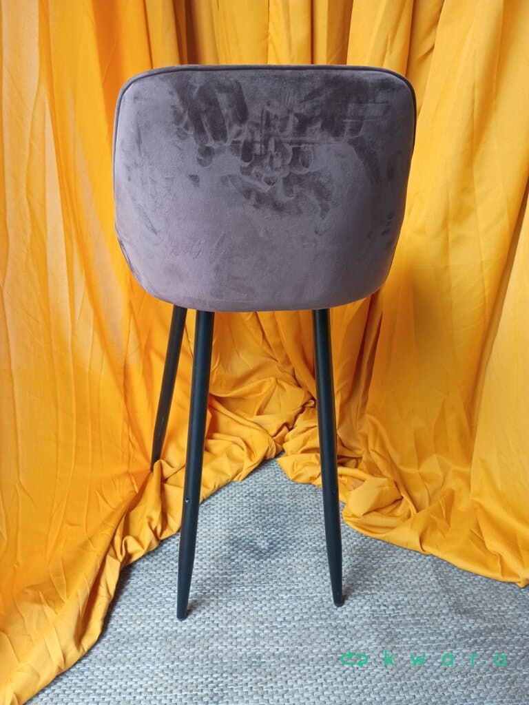 Banqueta ( Alta) em Suede pés de ferro - foto 3