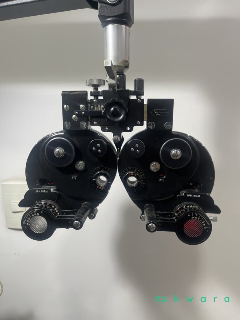 Refrator Takata (Não inclui coluna e cadeira) - foto 1