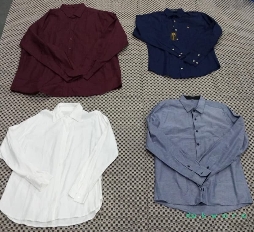 Aprox. 12 Camisas Sociais diversas - Saldo A - KO3284 - foto 2