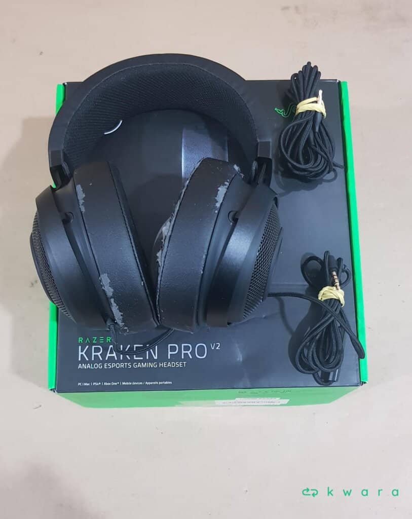 Headset Razer pro v2 - Saldo B - KR5743 - foto 1