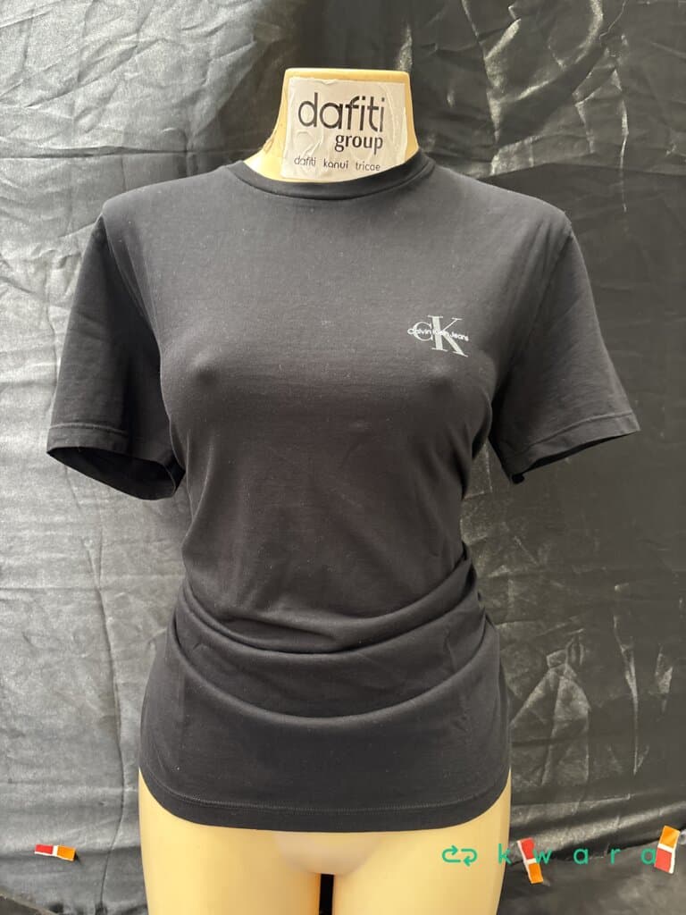 Aprox. 138 Roupas diversas (Aramis, John John e outros) - AVA VEN VES 066 - foto 6