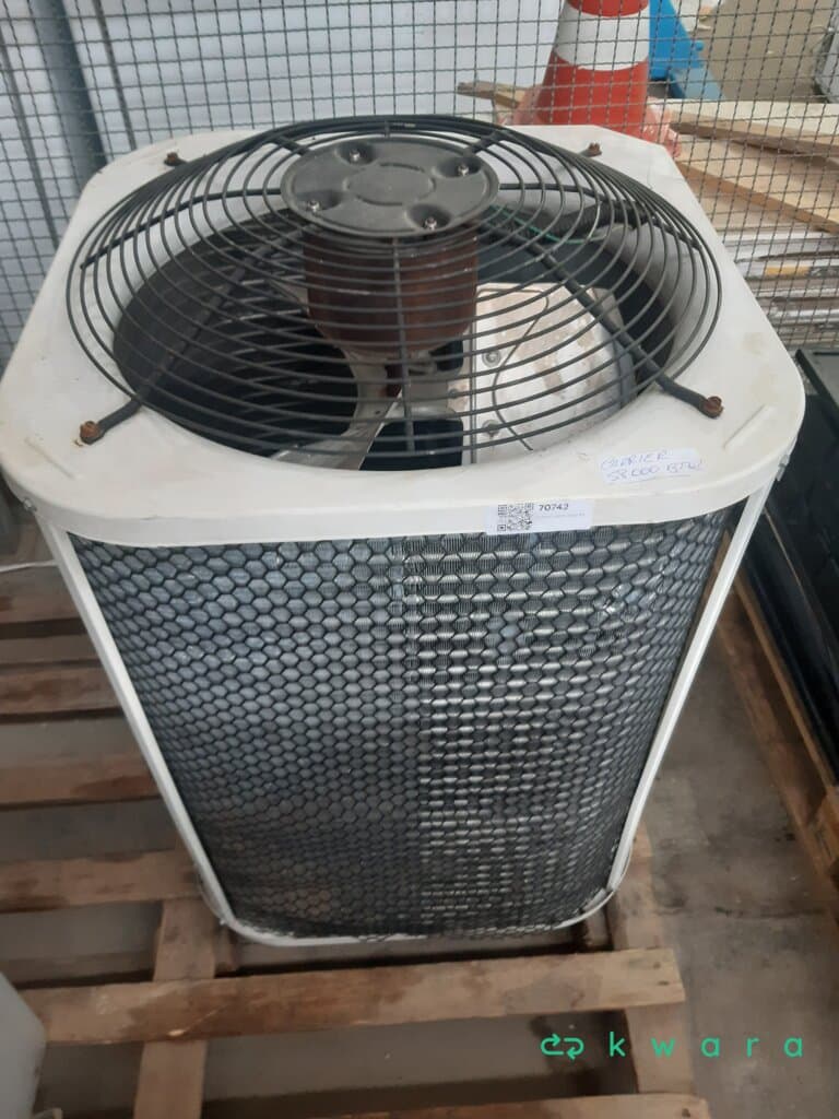 Condensadora Carrier 58.000 BTU's - foto 1