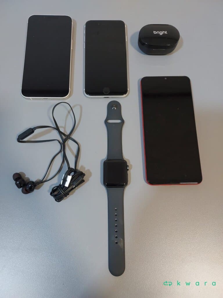 Aprox. 13 Itens Eletrônicos - Tablet, Iphone, babá, alexa e outros itens - foto 5
