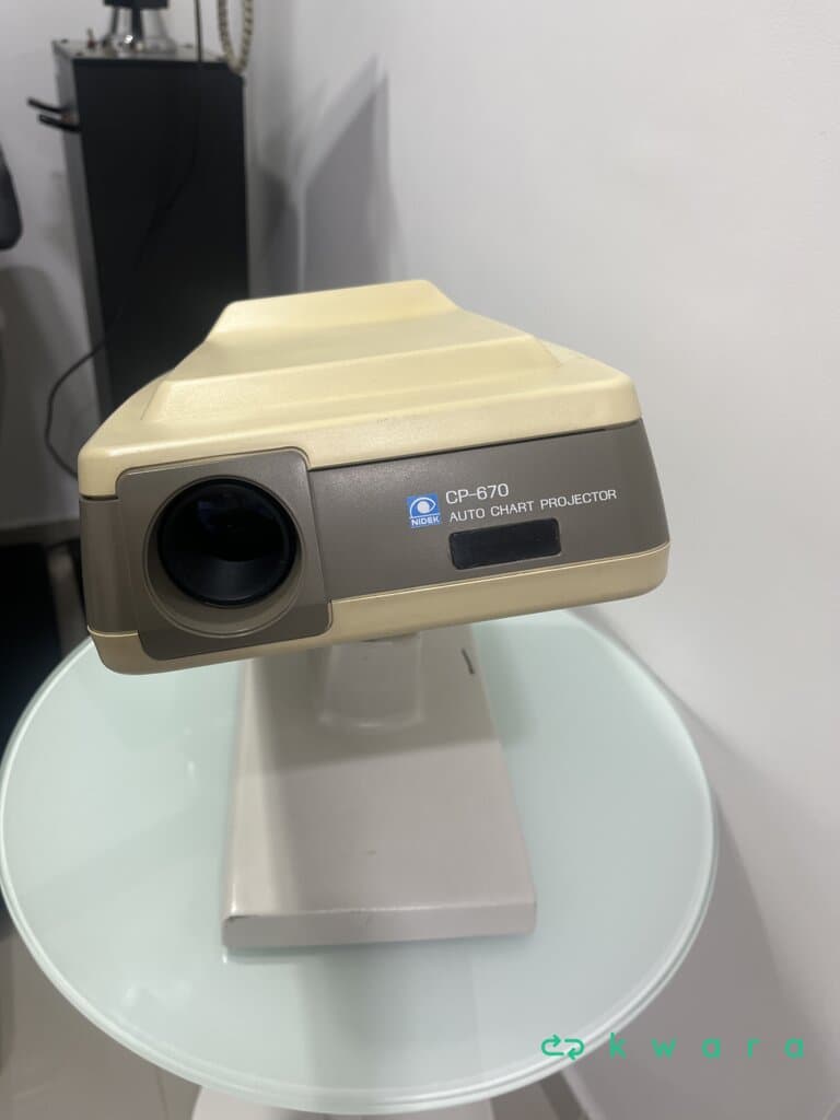 Projetor automático Cp -670 auto chart projector Nidek - foto 1