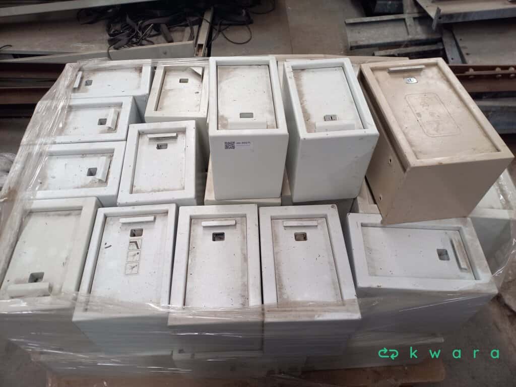 Aprox. 35 Cofres - foto 2