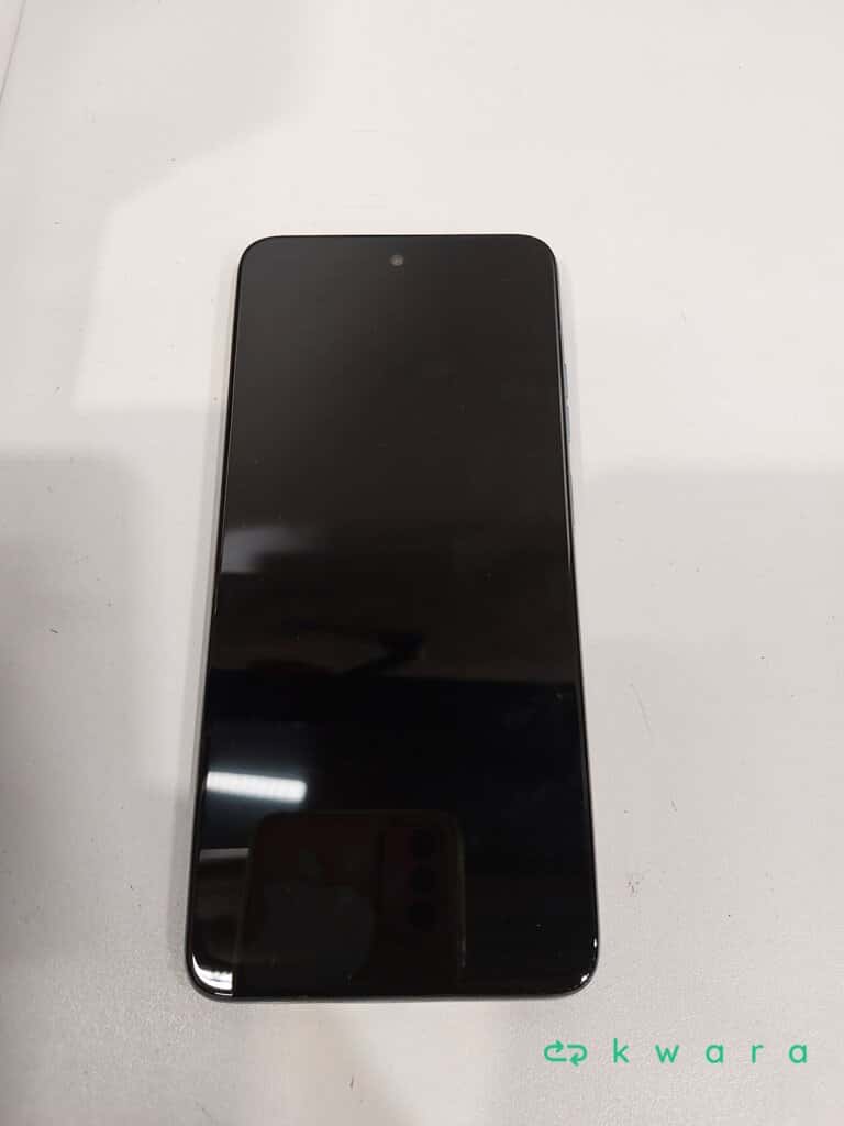 Aprox 50 Itens: Smartphones Motorola, Apple, iPhone e MacBook Air diversos modelos - foto 2