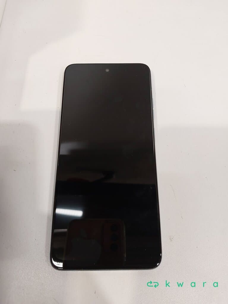 Aprox 50 Itens: Smartphones Motorola, Apple, iPhone e MacBook Air diversos modelos - foto 2